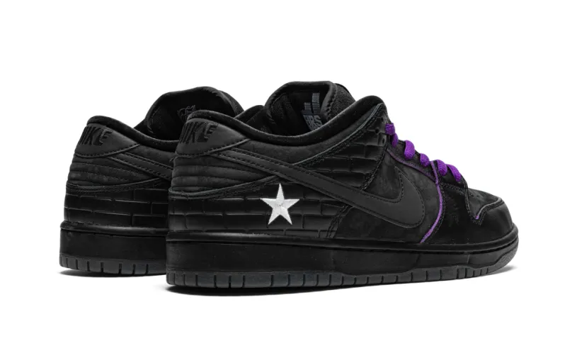 Nike Dunk SB Dunk Low 'Familia First Avenue'